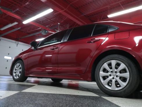 Used 2022 Toyota Corolla LE image 34