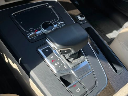 Used 2018 Audi Q5 2.0T Premium Plus image 32