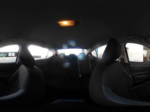 Used 2025 Nissan Versa SV image 40