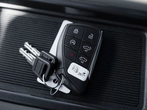 Used 2024 GMC Hummer EV 3X w/ Extreme Off-Road Package image 55