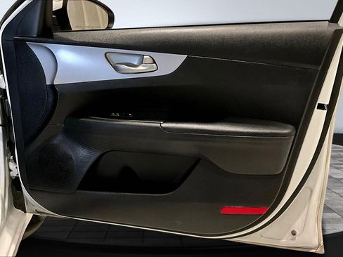 Used 2024 Kia Forte LXS image 26