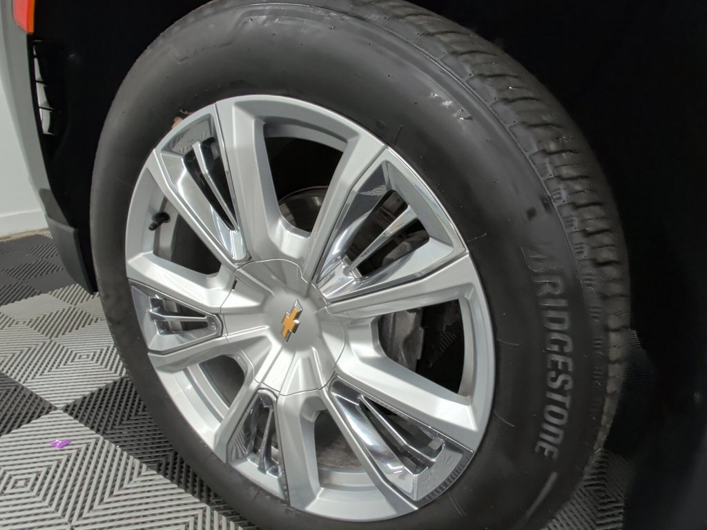 Used 2024 Chevrolet Tahoe High Country AWD/4WD image 42