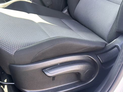 Used 2025 Kia Soul LX image 21