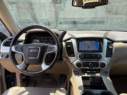 Used 2020 GMC Yukon SLT w/ Open Road Package AWD/4WD image 15