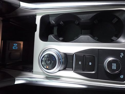 Certified 2023 Ford Explorer XLT w/ Equipment Group 202A image 20