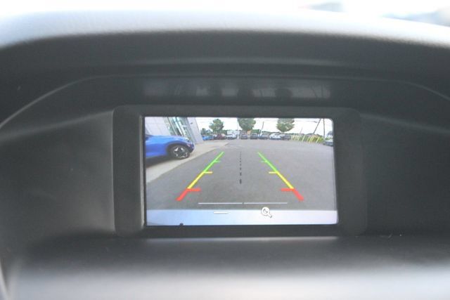 Used 2018 Ford Focus SE FWD image 5