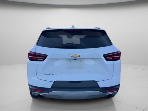 Used 2024 Chevrolet Blazer LT image 9