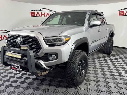 Used 2021 Toyota Tacoma TRD Off-Road AWD/4WD image 2