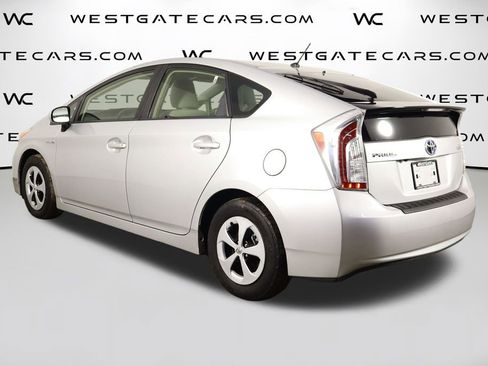 Used 2015 Toyota Prius Two image 40