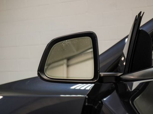 Used 2023 Tesla Model Y Long Range AWD/4WD image 34