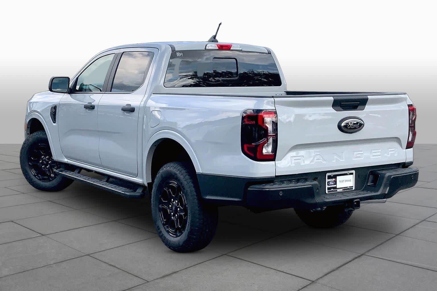 New 2026 Ford Ranger XLT w/ Equipment Group 301A High RWD image 11