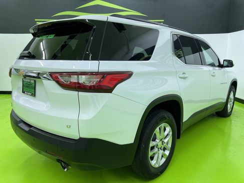 Used 2019 Chevrolet Traverse LT FWD image 9