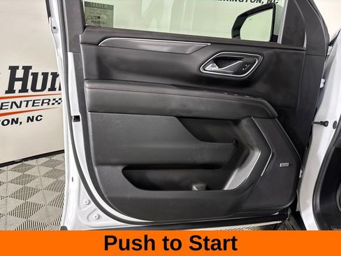 Used 2024 Chevrolet Suburban RST w/ Luxury Package AWD/4WD image 10