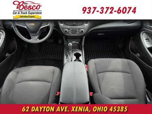 Used 2019 Chevrolet Malibu LT image 8