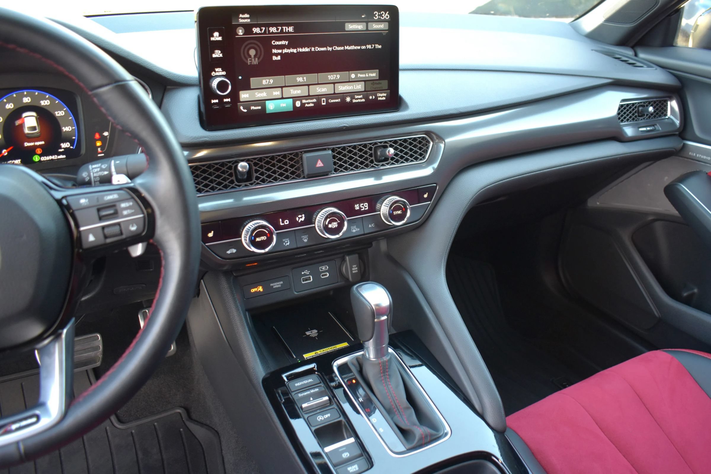 Used 2025 Acura Integra A-Spec w/ Technology Package FWD image 21