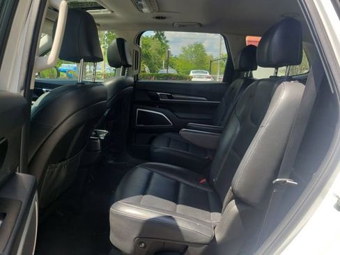 Used 2020 Kia Telluride S FWD image 11