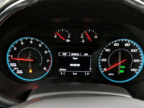 Used 2020 Chevrolet Malibu LT image 30