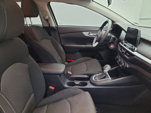 Used 2023 Kia Forte LXS FWD image 21