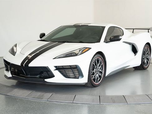 Used 2023 Chevrolet Corvette Stingray Coupe w/ 1LT image 3