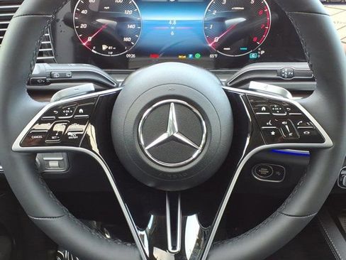 New 2026 Mercedes-Benz GLS 450 4MATIC image 8