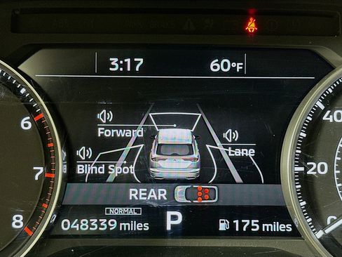 Used 2024 Mitsubishi Outlander SE image 19