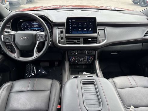 Used 2023 Chevrolet Suburban RST w/ Luxury Package image 28