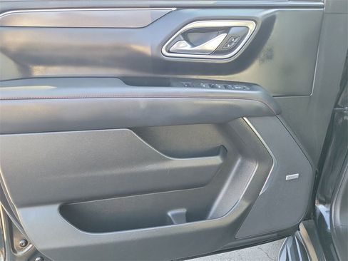 Certified 2023 Chevrolet Suburban RST w/ Sport Performance Package image 23