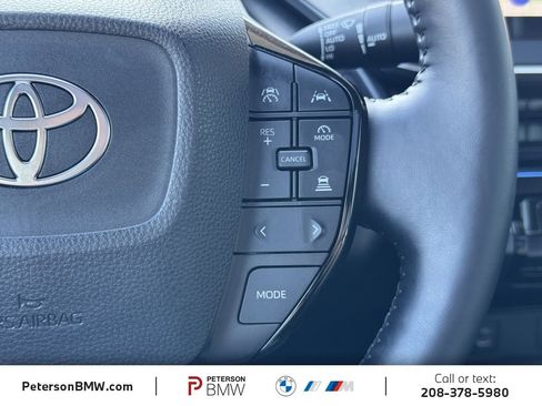 Used 2025 Toyota Prius Limited image 22