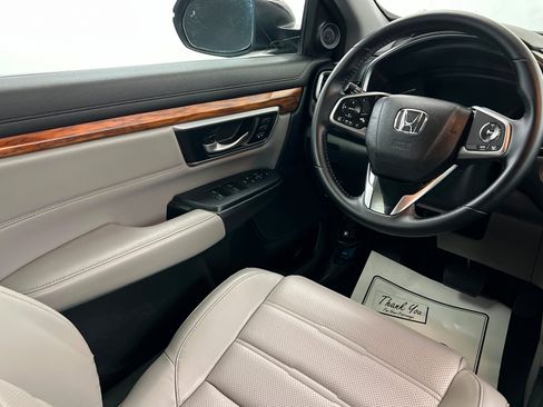 Used 2017 Honda CR-V Touring image 11