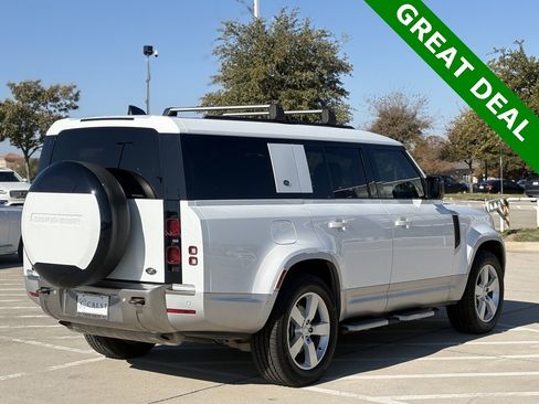 Used 2023 Land Rover Defender 130 SE image 6