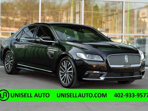 Used 2017 Lincoln Continental Select AWD/4WD image 1