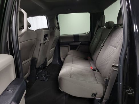 Used 2020 Ford F150 XLT image 23