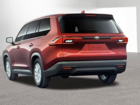 Used 2026 Toyota Grand Highlander XLE image 4