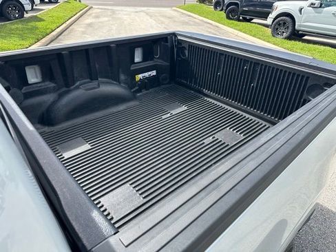 Certified 2023 Ford F150 Lariat w/ Equipment Group 502A High image 33