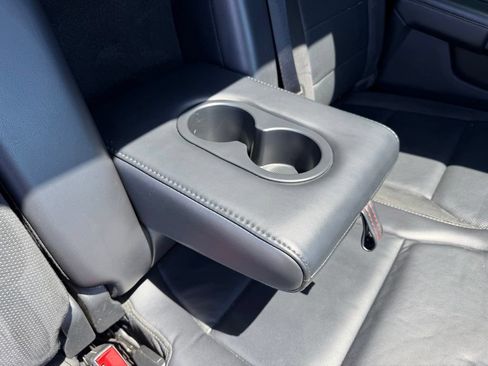 Used 2025 Ford F150 Raptor AWD/4WD image 38