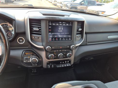 Used 2020 RAM 1500 Big Horn AWD/4WD image 24