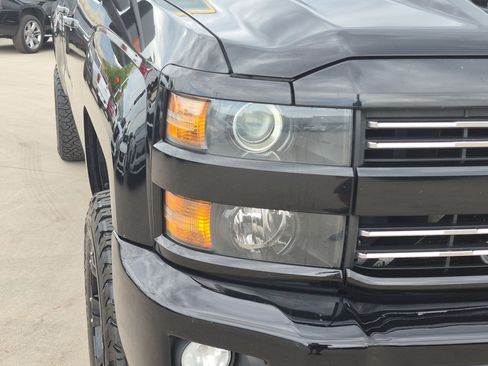Used 2017 Chevrolet Silverado 3500 LTZ w/ Duramax Plus Package AWD/4WD image 10