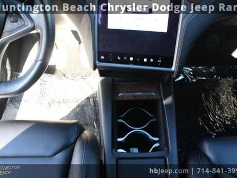 Used 2019 Tesla Model X Performance image 13