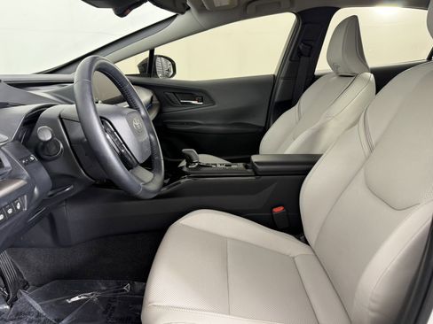 Used 2023 Toyota Prius XLE image 14