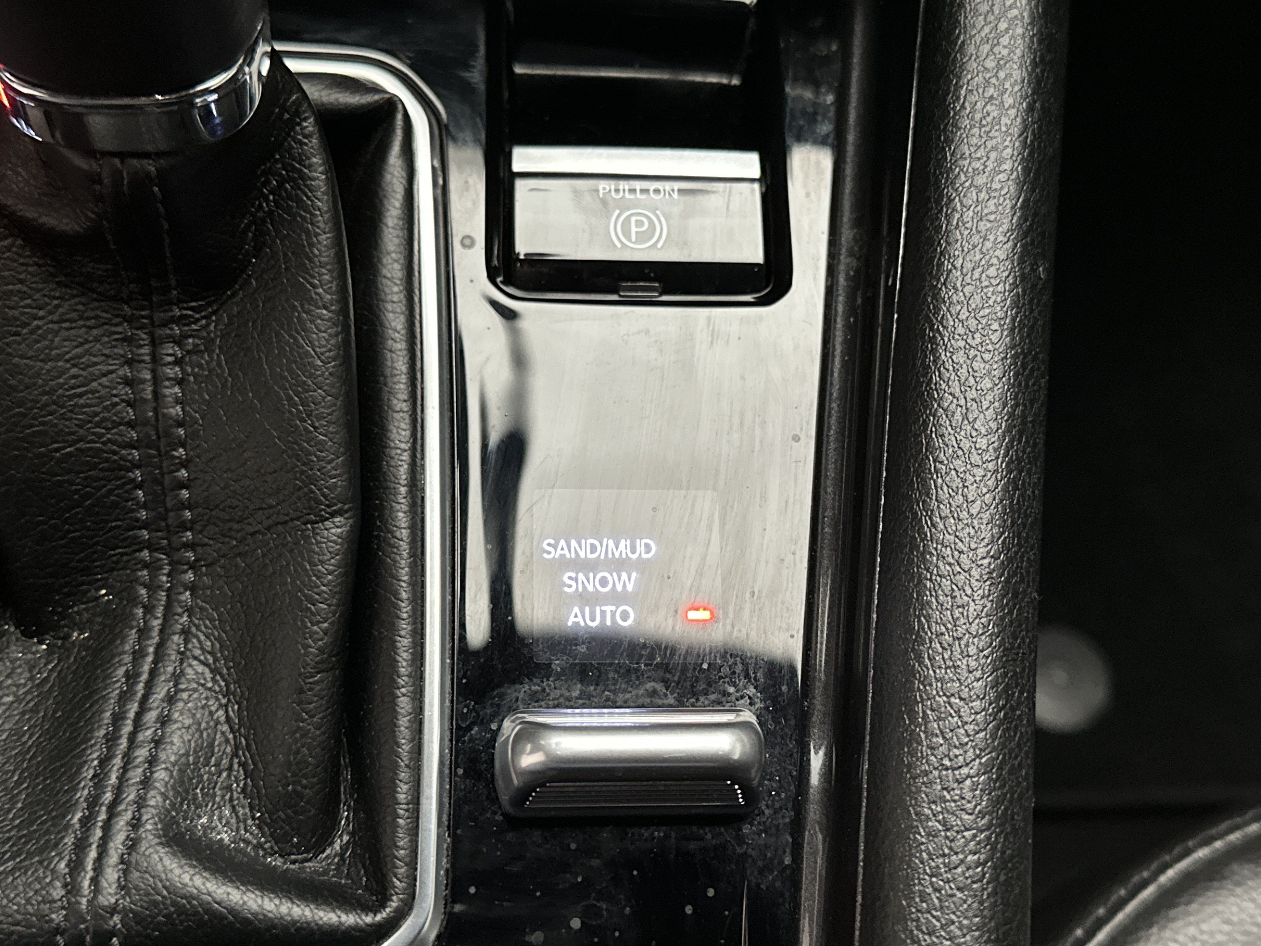 Used 2023 Jeep Compass Latitude AWD/4WD image 33