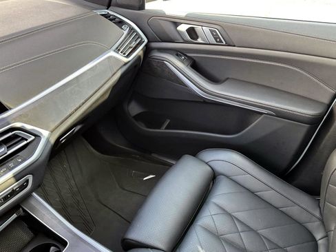 Used 2023 BMW X5 xDrive40i w/ Premium Package image 28