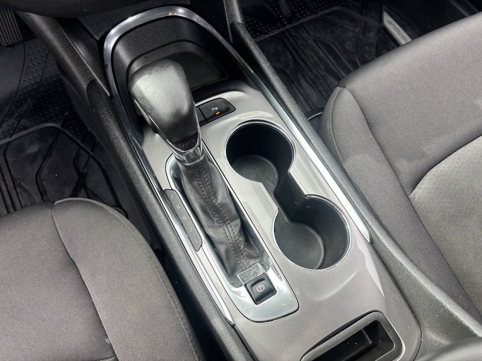 Used 2023 Chevrolet Malibu LT w/ Sport Edition FWD image 26
