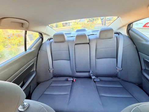 Used 2022 Nissan Altima 2.5 SV FWD image 16