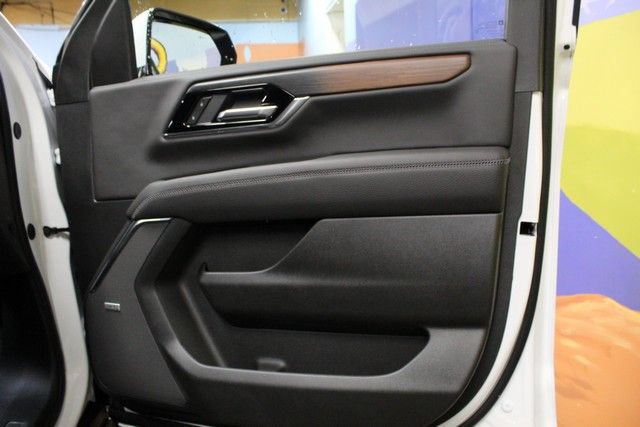 New 2026 GMC Yukon Denali w/ Advanced Technology Package AWD/4WD image 10