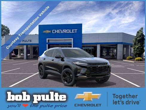 New 2026 Chevrolet Trax ACTIV w/ Sunroof Package FWD image 1