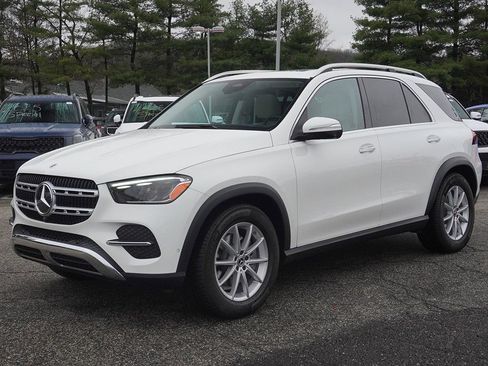 Used 2025 Mercedes-Benz GLE 350 4MATIC image 9