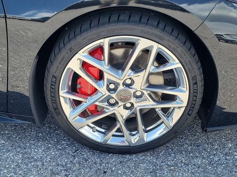 Used 2019 Chevrolet Corvette Stingray Convertible Z51 2LT RWD image 6