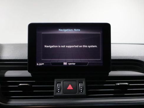 Used 2020 Audi Q5 2.0T Premium w/ Convenience Package image 27