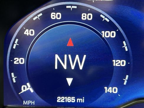 Used 2025 Chevrolet Silverado 2500 LT image 15