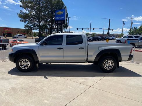 Used 2009 Toyota Tacoma 4x4 Double Cab image 2